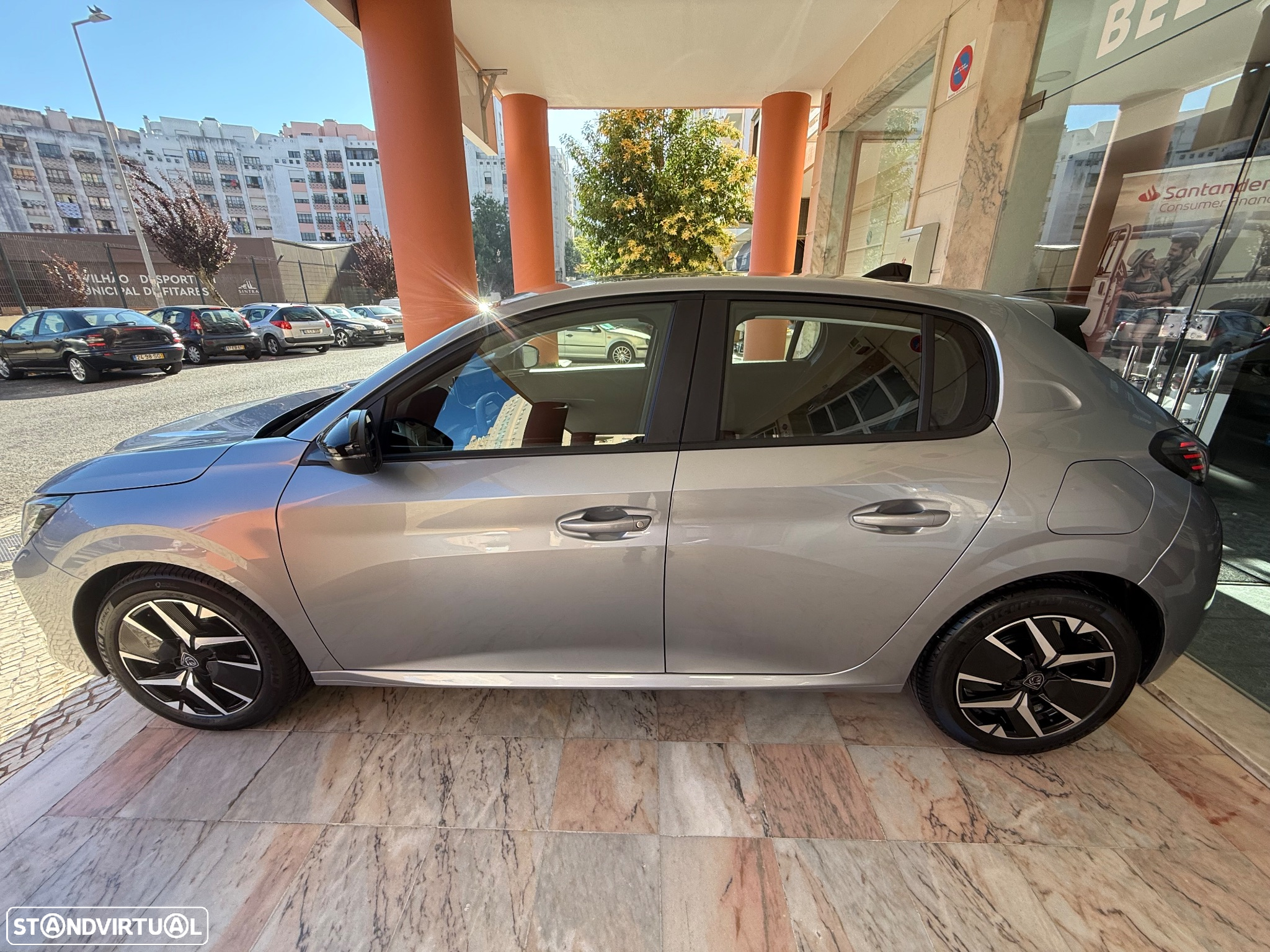 Peugeot 208 1.2 PureTech Active Pack - 16