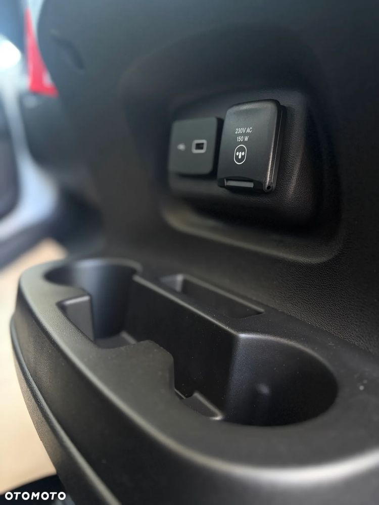 Toyota Proace MAX - 9