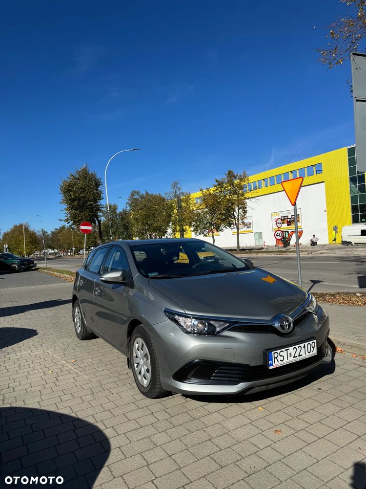Toyota Auris 1.33 VVT-i Active - 3