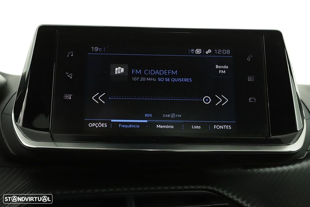 Peugeot 2008 1.2 PureTech Allure EAT8 - 10