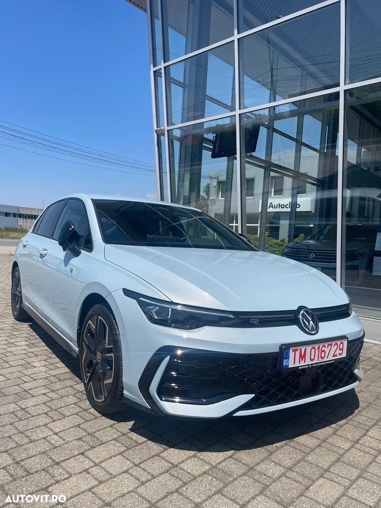 Volkswagen Golf 1.5 eTSI OPF DSG R-Line - 5