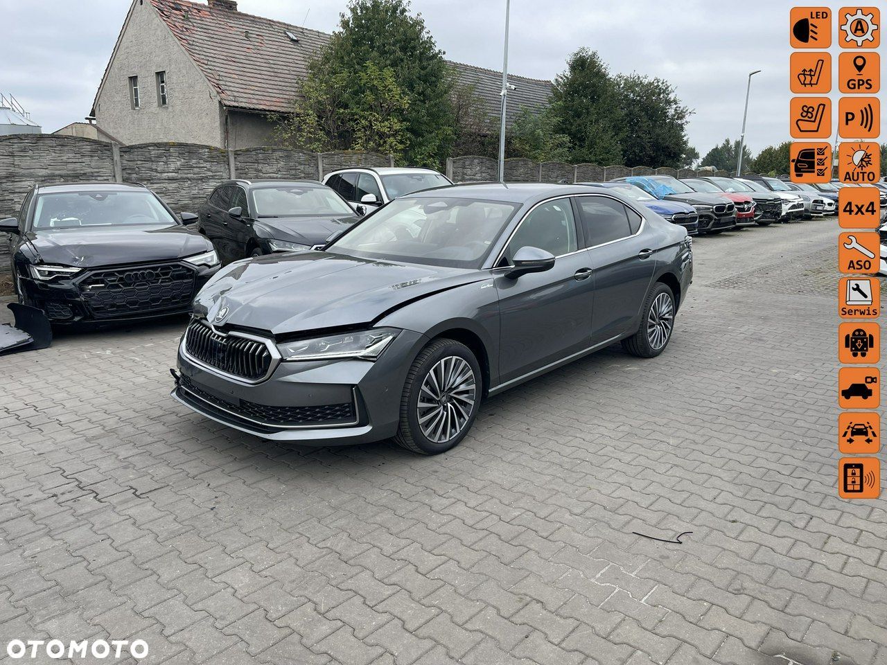 Skoda Superb 2.0 TDI SCR 4x4 L&K DSG - 1