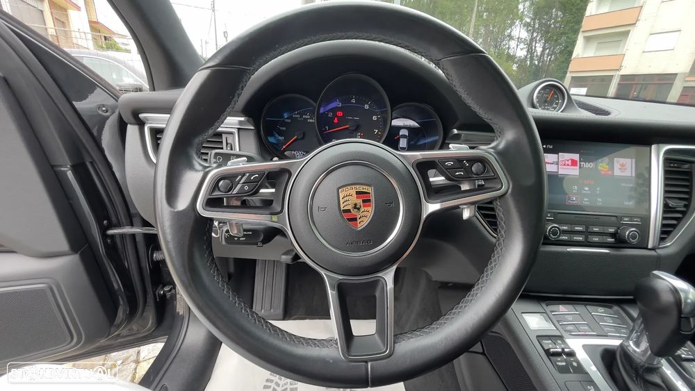 Porsche Macan Standard - 22