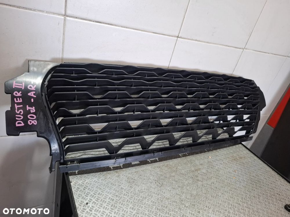 Kratka środkowa zderzaka przód Dacia Duster II nr 622544890R - 2