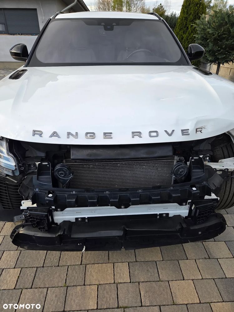 Land Rover Range Rover Velar 3.0 R-Dynamic SE - 9