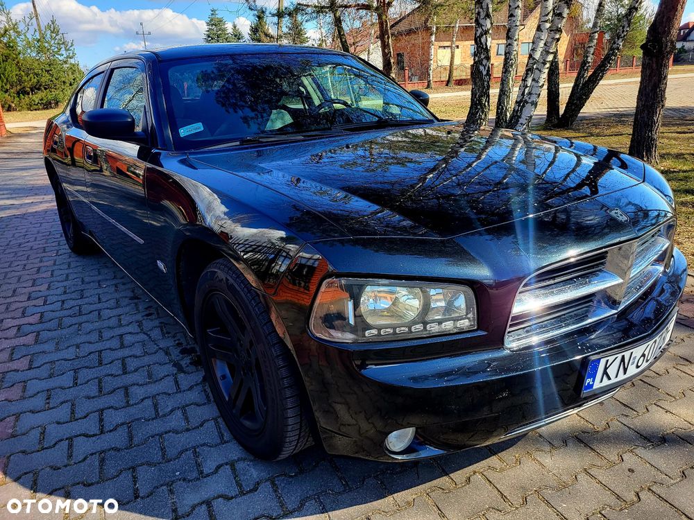 Dodge Charger 3.5 V6 Base - 3