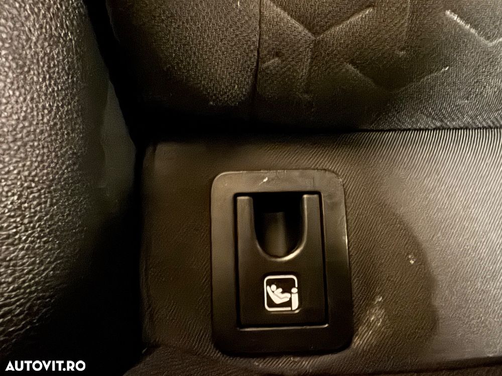 Toyota Corolla - 15