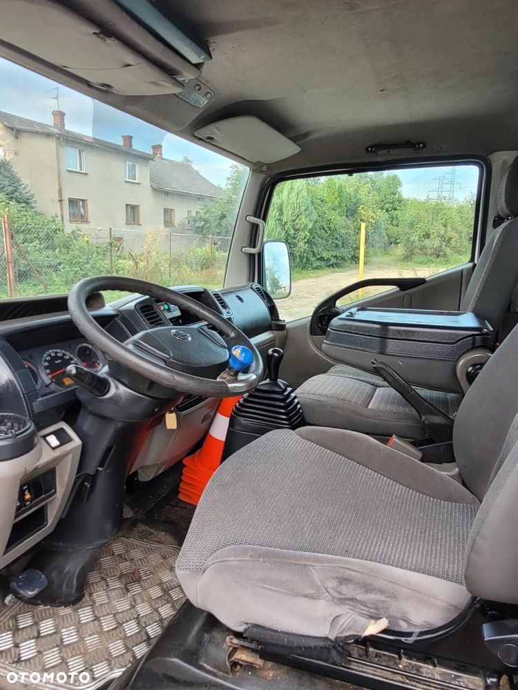 Nissan Cabstar - 16