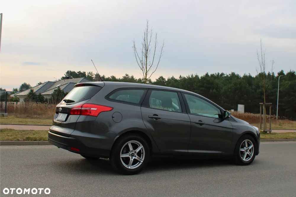 Ford Focus 1.5 TDCi ECOnetic 88g Start-Stopp-System Trend - 8