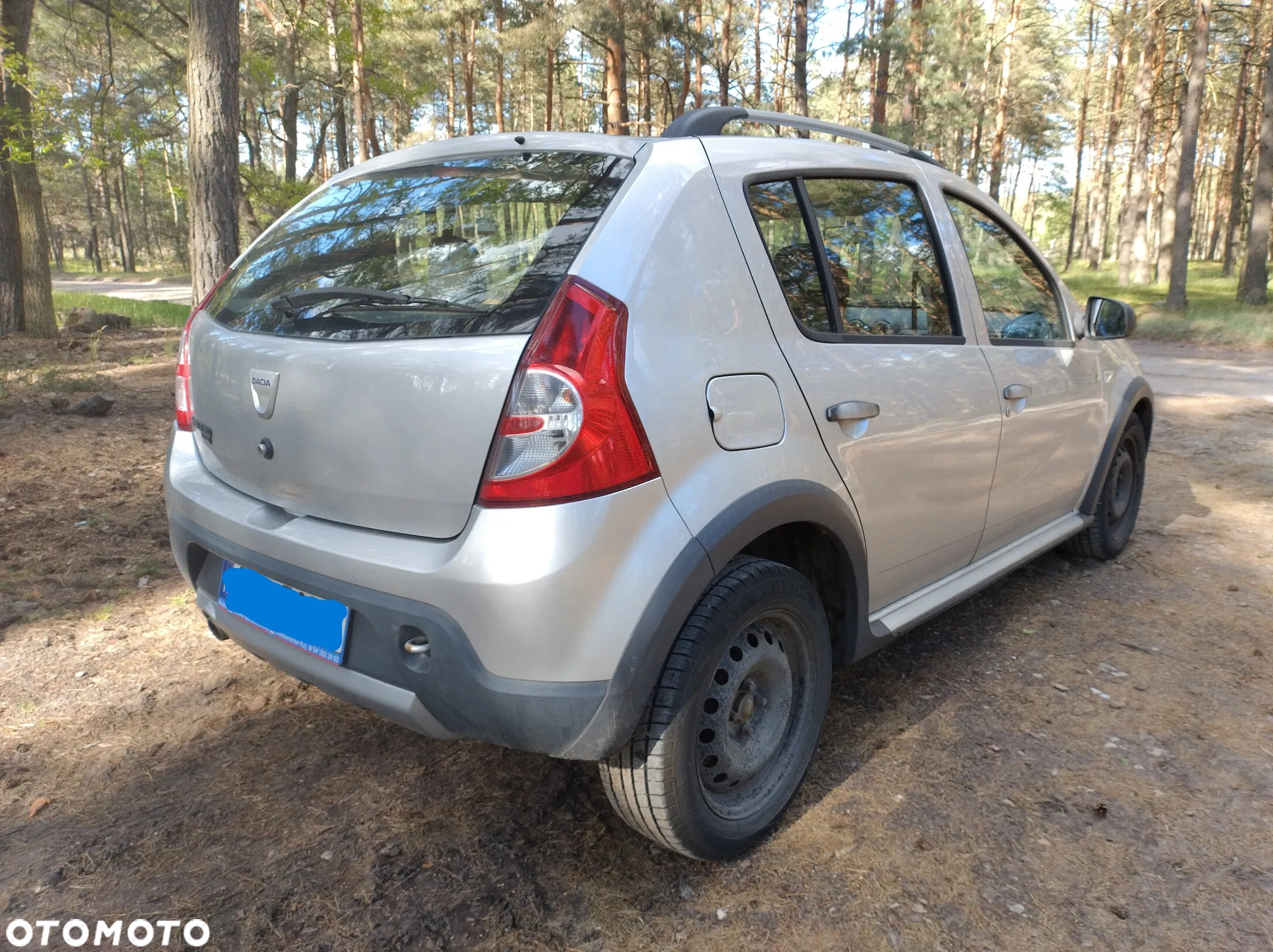 Dacia Sandero - 8