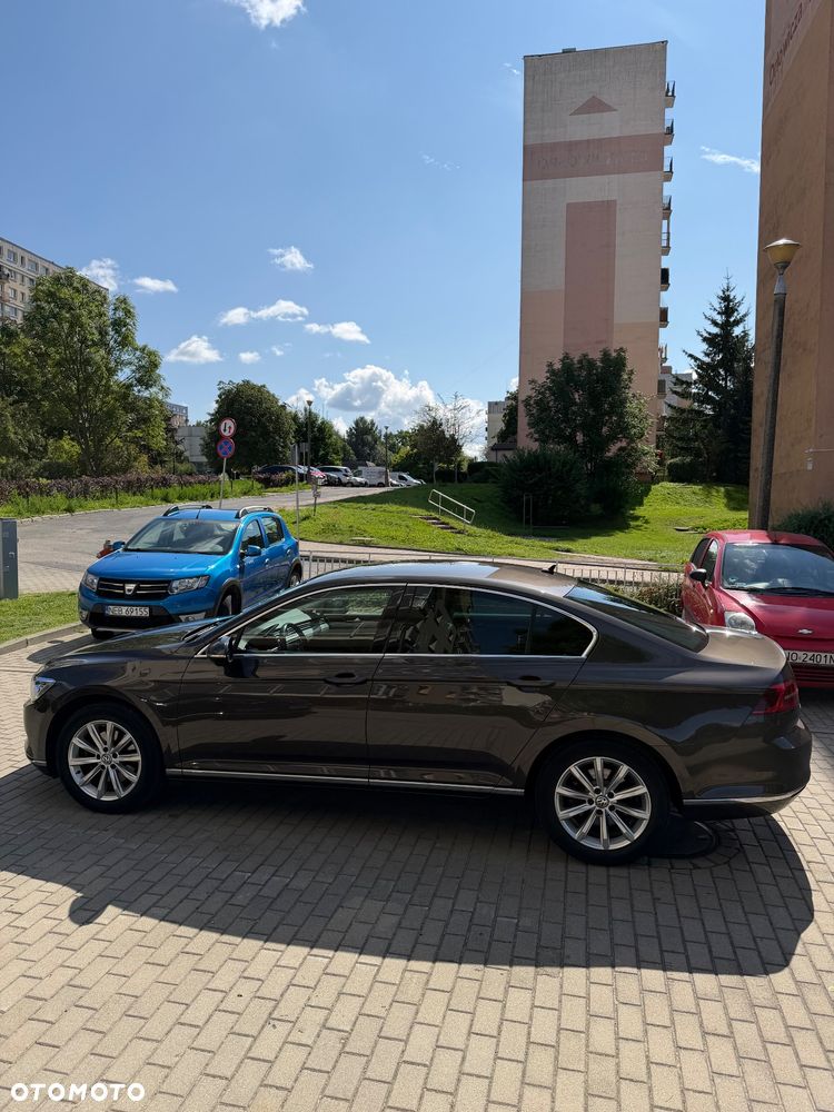 Volkswagen Passat 1.8 TSI BMT Comfortline DSG - 4