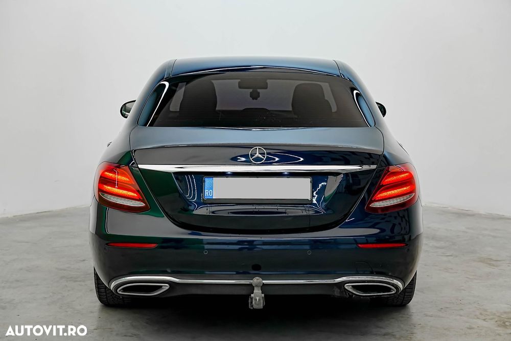 Mercedes-Benz E 220 d 9G-TRONIC Sportstyle Edition - 8