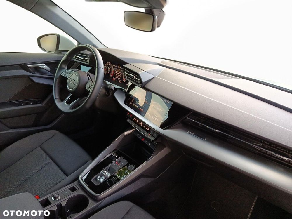 Audi A3 Sportback - 15
