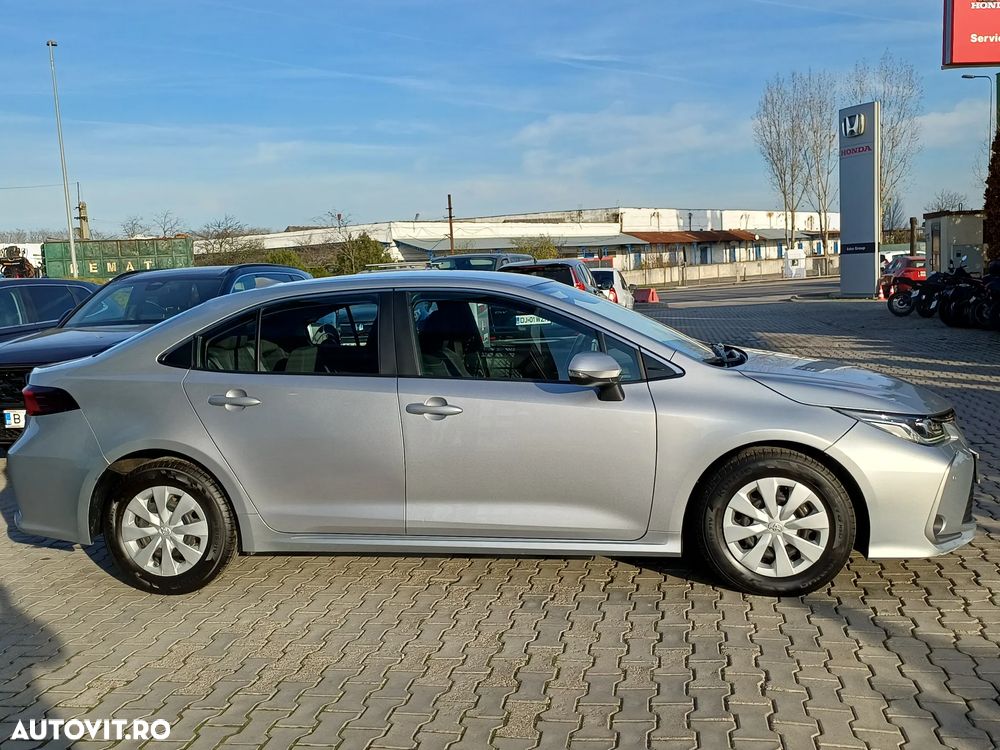 Toyota Corolla 1.8 HSD Business - 5