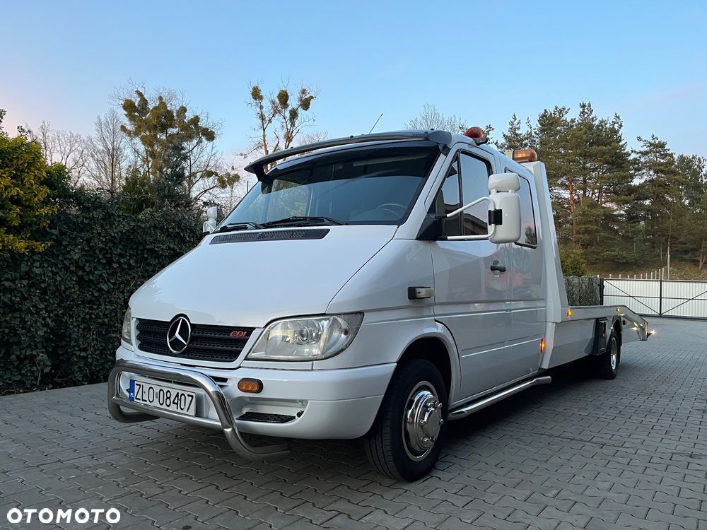 Mercedes-Benz Sprinter - 1
