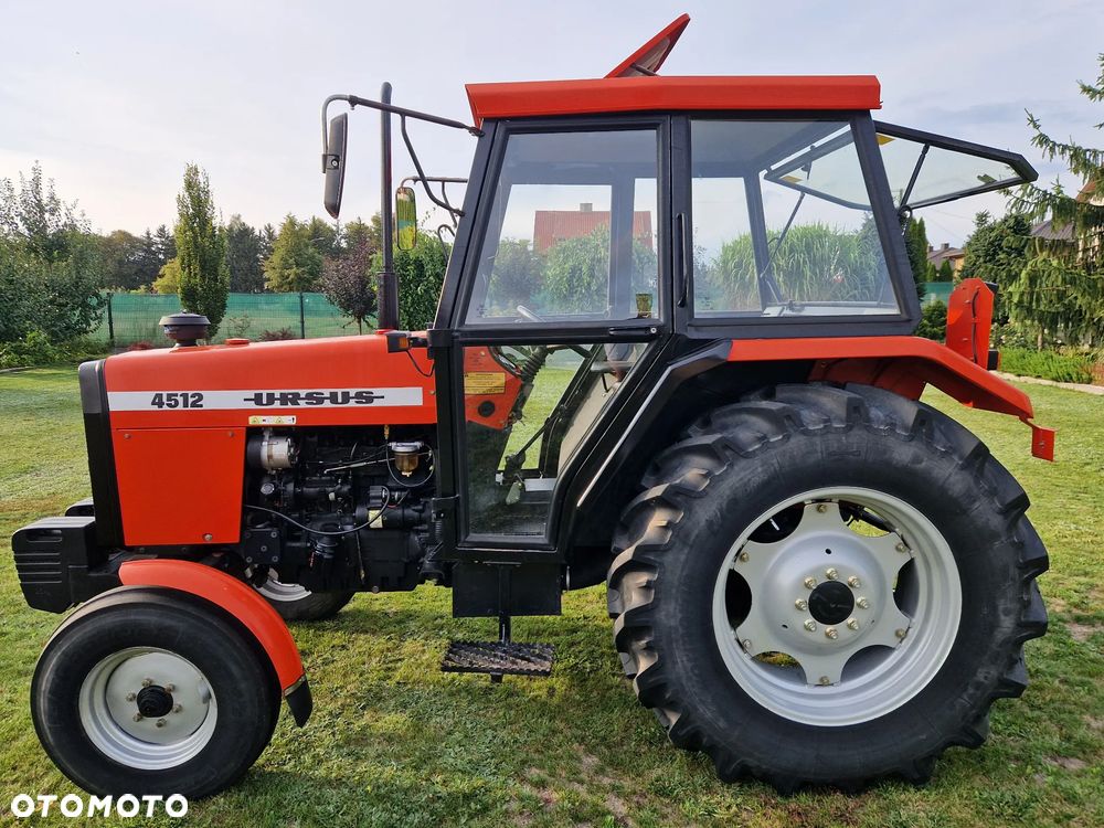 Ursus 4512 - 1