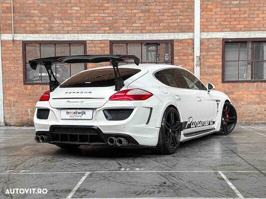 Porsche Panamera - 15