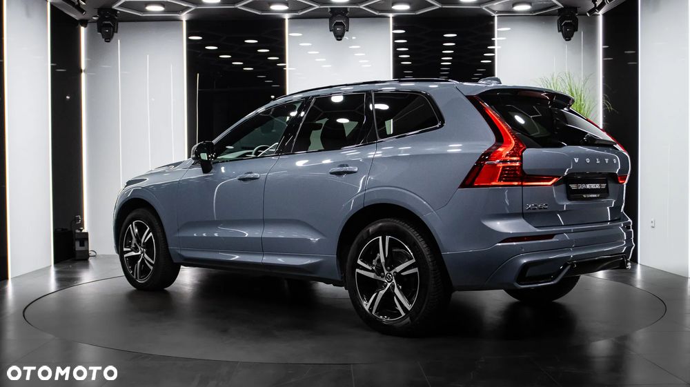 Volvo XC 60 B5 D AWD R-Design - 5