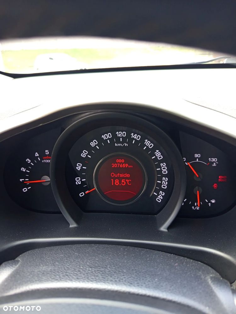 Kia Sportage 1.7 CRDI L 2WD - 10