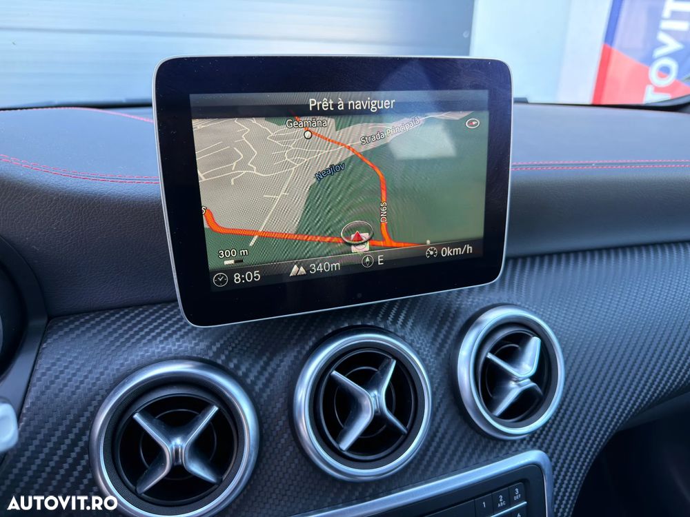 Mercedes-Benz A 220 d 7G-DCT AMG Line - 37