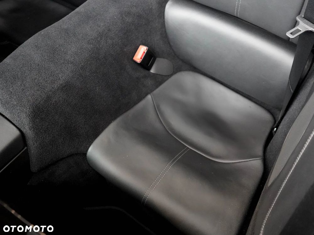 Porsche 911 Turbo S - 26