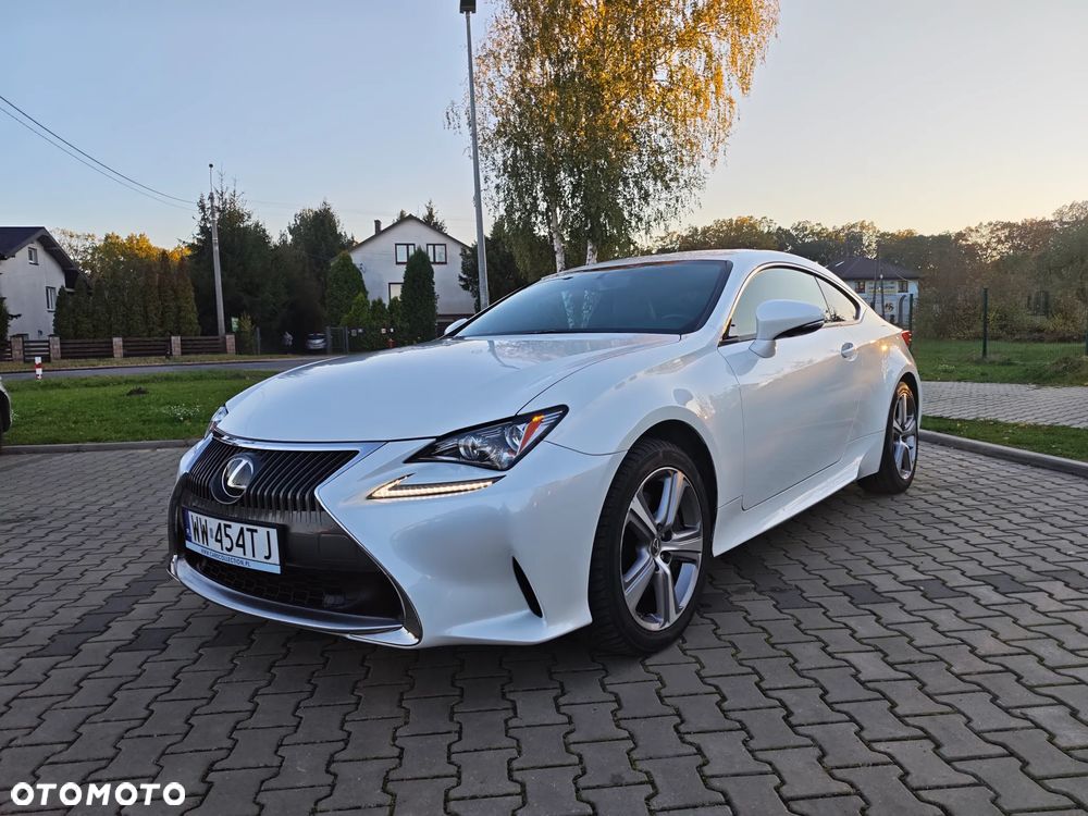Lexus RC - 11