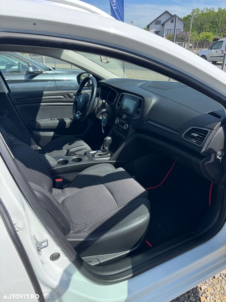Renault Megane - 9