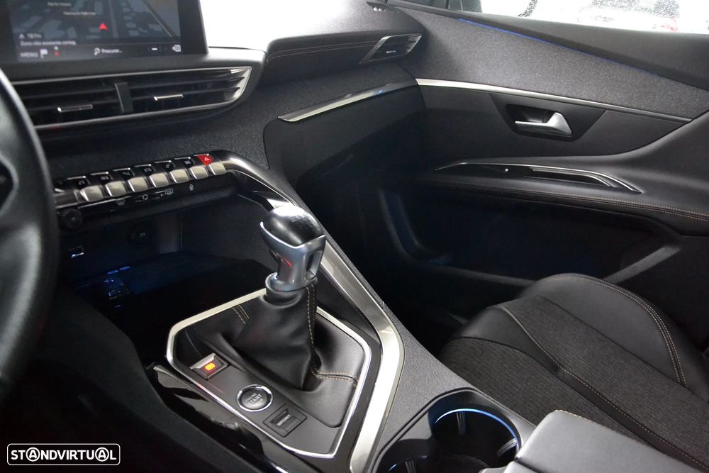 Peugeot 3008 1.2 PureTech GT Line - 9