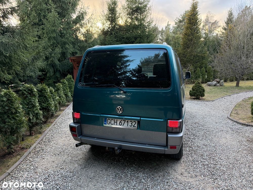 Volkswagen Multivan - 4