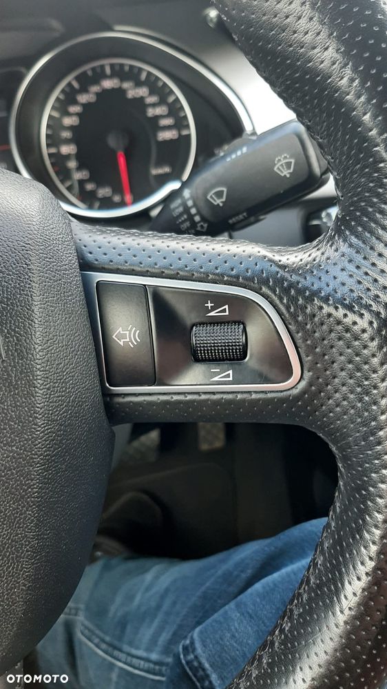 Audi A5 Coupé 2.7 TDI DPF multitronic - 24