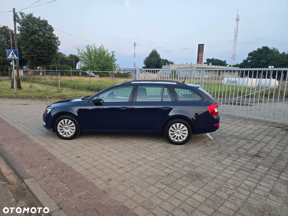Skoda Octavia 1.6 TDI (Green tec) Ambition - 11