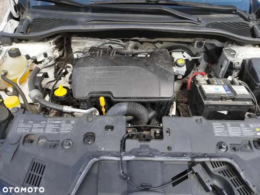 Renault Clio 1.2 16V 75 LIMITED - 17