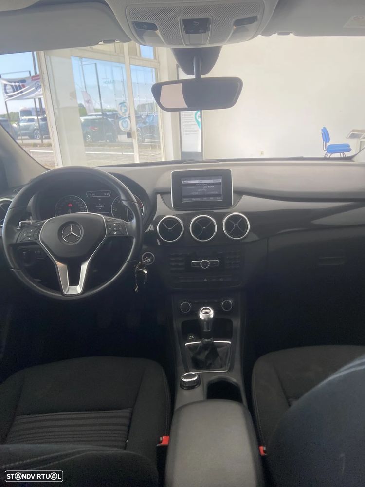 Mercedes-Benz B 180 CDI BlueEFFICIENCY 114g - 8