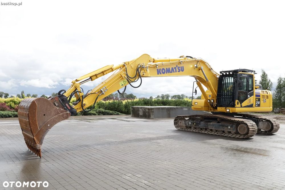 Komatsu PC210LC-11 - 33