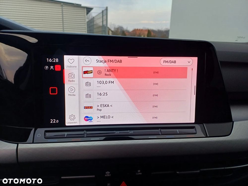 Volkswagen Golf 1.5 TSI EVO Life - 17