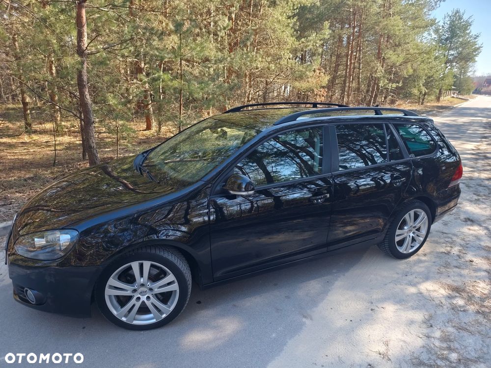 Volkswagen Golf 2.0 TDI DPF MATCH - 5