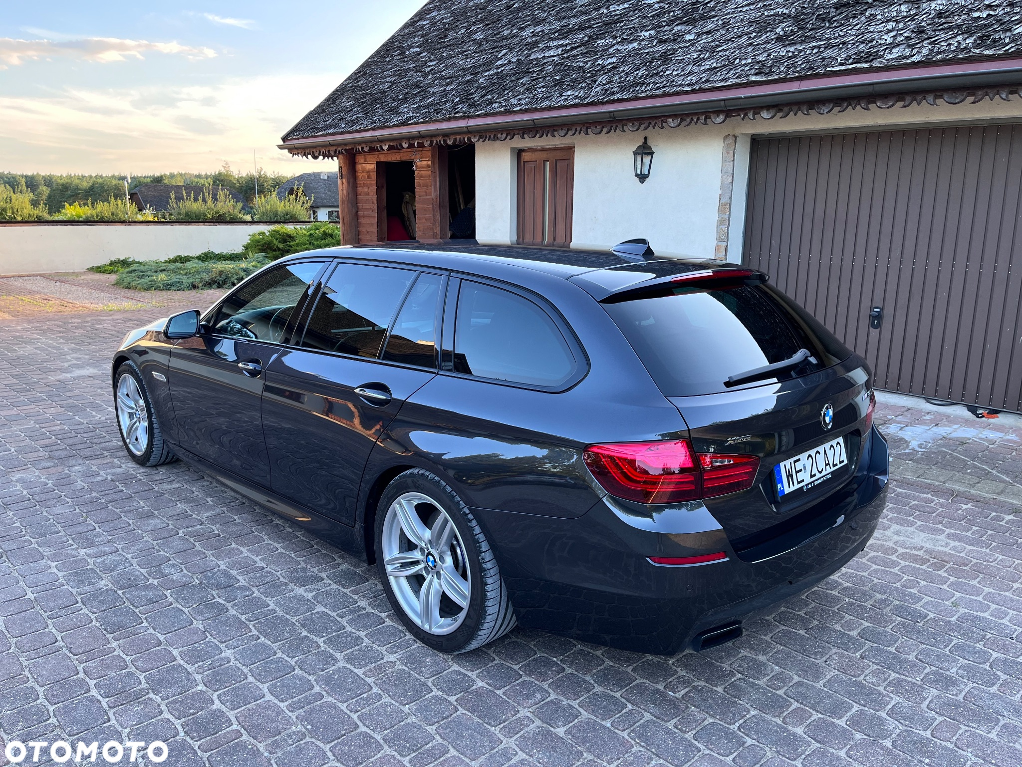 BMW Seria 5 M550d xDrive Touring Sport-Aut - 16