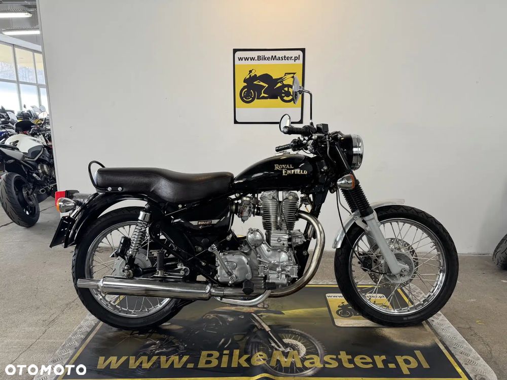 Royal Enfield Bullet - 1