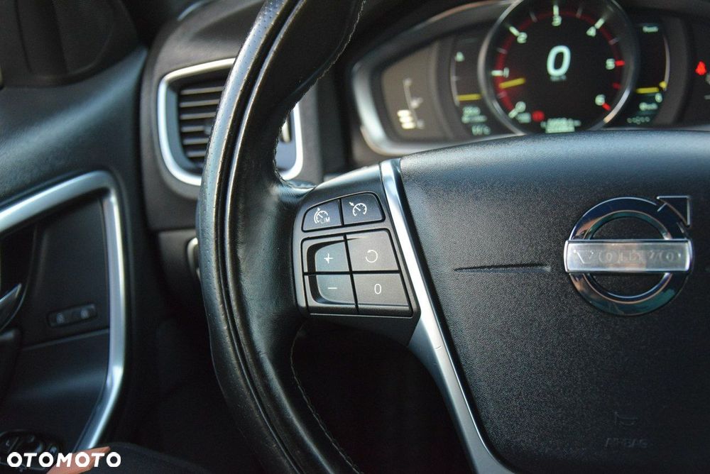 Volvo V60 - 32
