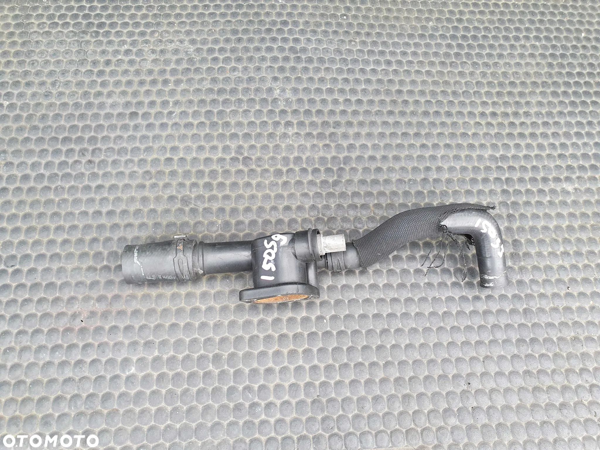 Króciec 038121132G 03G121101 Wody Płynu Przewod Rurka Waz Rozdzielacz Czujnik Temperatury 2.0 TDI AUDI A4 B7 A6 C6 - 1