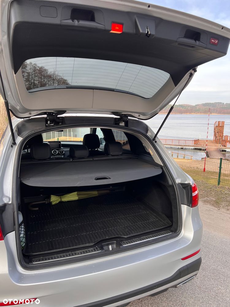 Mercedes-Benz GLC 220 d 4Matic 9G-TRONIC Exclusive - 10