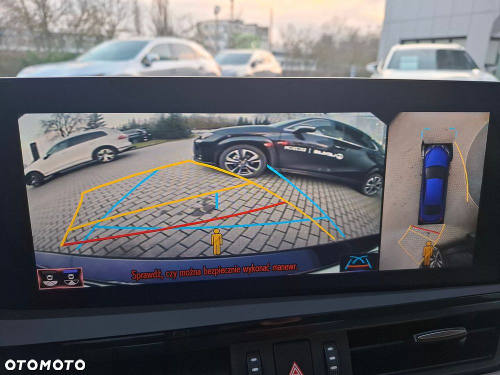 Lexus ES 300h Omotenashi - 38