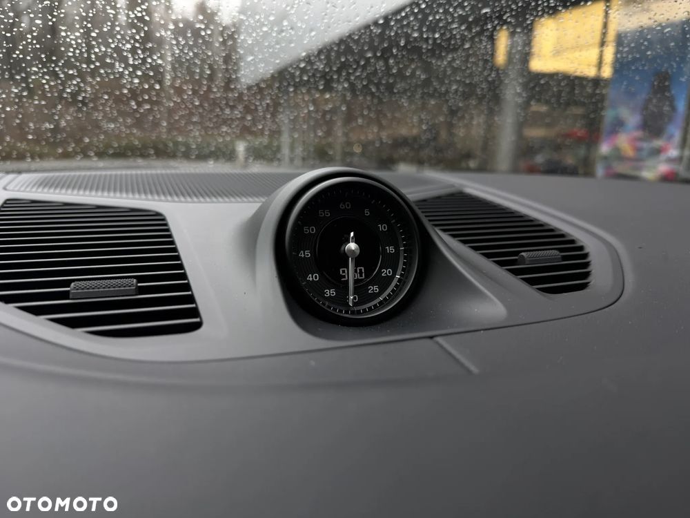 Porsche Cayenne - 31