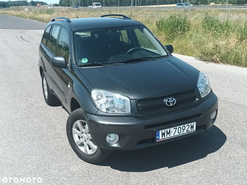 Toyota RAV4 1.8 VVT-i Terra 2WD - 11