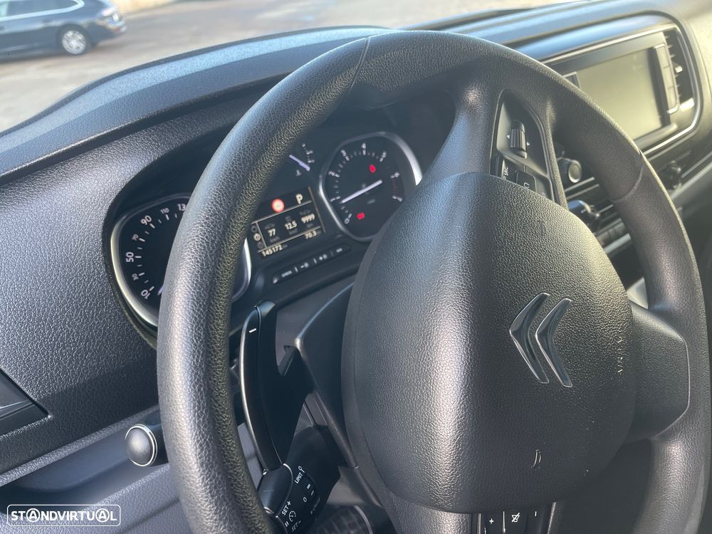 Citroën Jumpy 2.0 BlueHDi M Semi-Vidrado EAT8 - 11