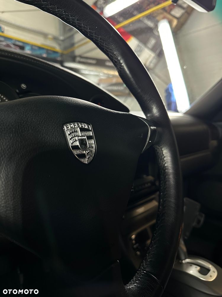 Porsche 911 - 16