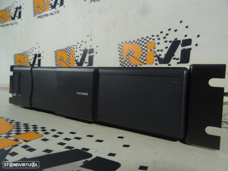 Caixa De Cds Bmw 1 (E87)  65129133083 / 9133083 / 9 133 083 - 3