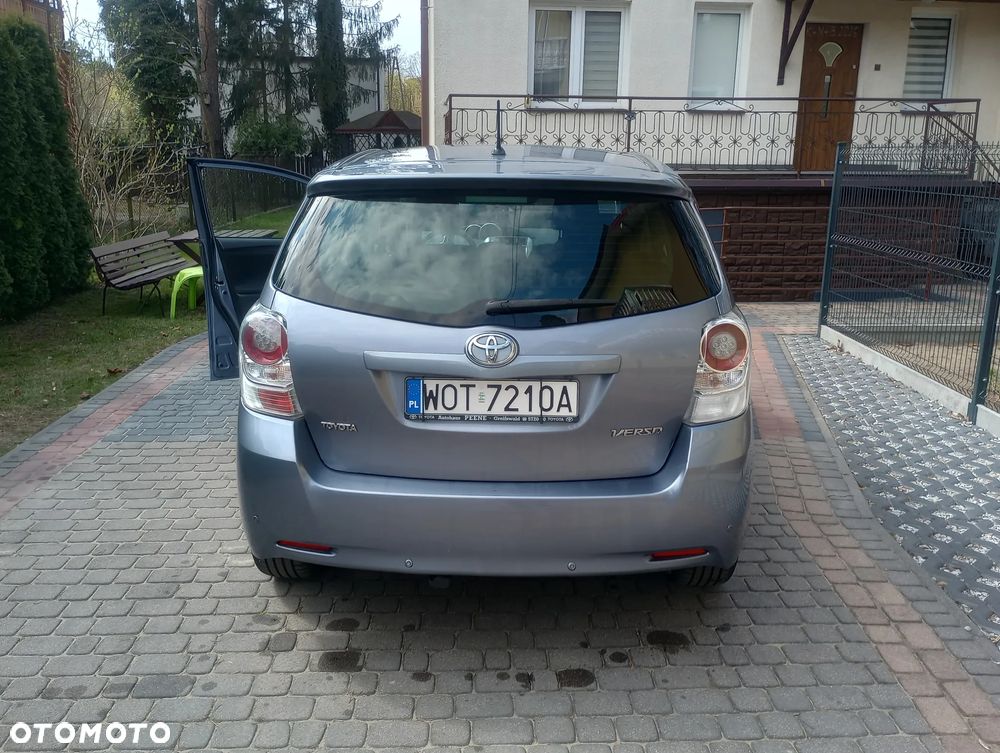 Toyota Verso 1.8 Travel - 6