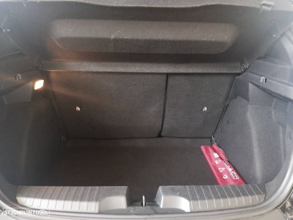 Fiat Grande Panda 1.2 Hybrid La Prima eDCT - 6