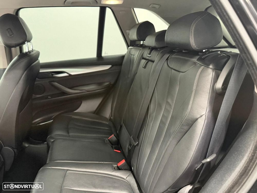 BMW X5 25 d sDrive Comfort 7L - 5